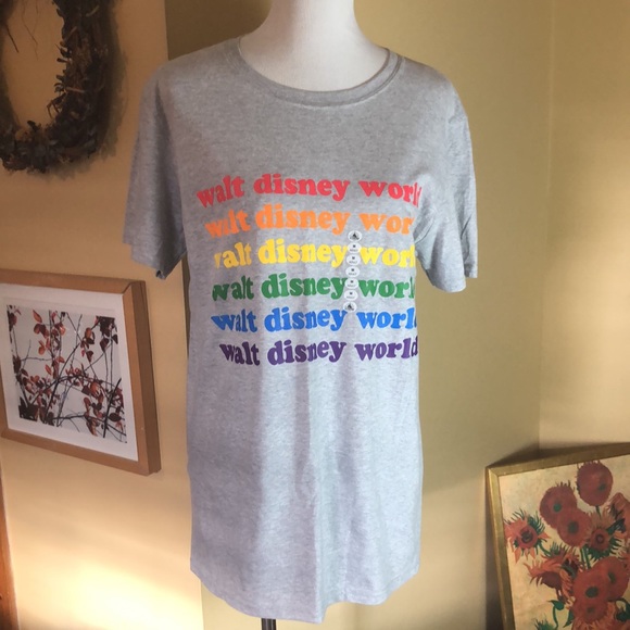 DISNEY Parks Size Medium Rainbow WALT DISNEY WORLD Cotton/Poly Authentic NEW - Picture 2 of 11